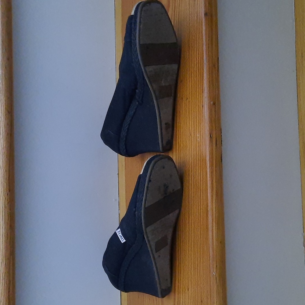 Toms vintage deep black Peep-Toe Wedge Shoes / sandals - Picture 4 of 4